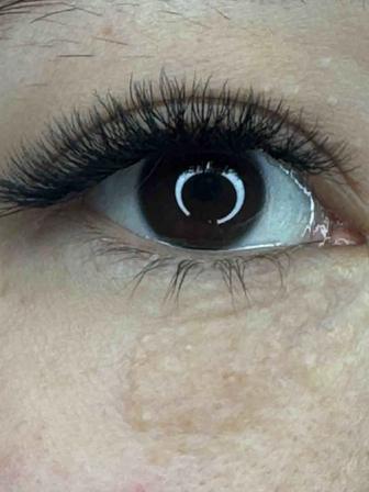 Наращивания ресниц