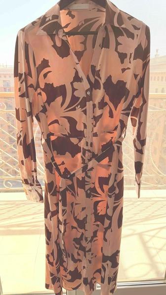 Вечернее платье кремово коричневого цвета