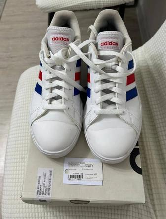 Немедленно продается кроссовки Adidas