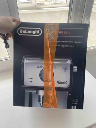 Кофеварка De longhi 35.31 новая
