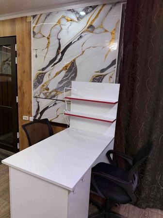 Стол для маникюра в аренду