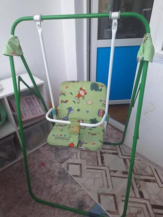 Детская качеля