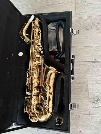 Саксофон альт