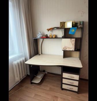 Кровать и парта