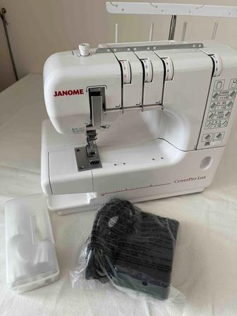 Продам распошивальную машинку Janome