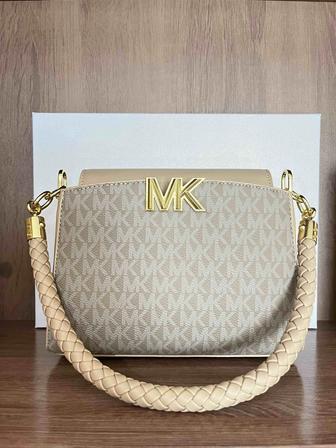 Новая сумка от Michael Kors