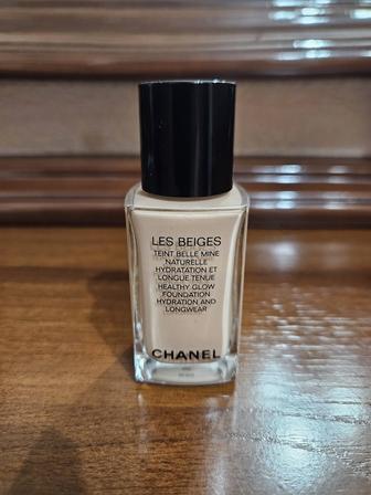 Увлажняющий стойкий тональный флюид chanel les beiges B30