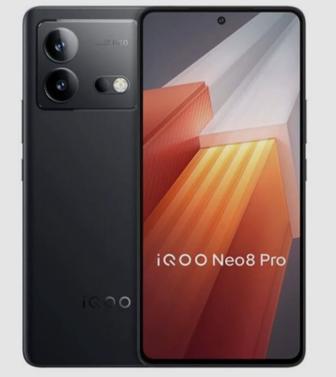 СРОЧНО! Смартфон Vivo iQOO Neo 8_б/у в отличном состоянии!