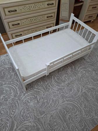 Продам детскую кровать