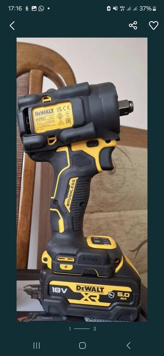 Гайковерт DeWALT