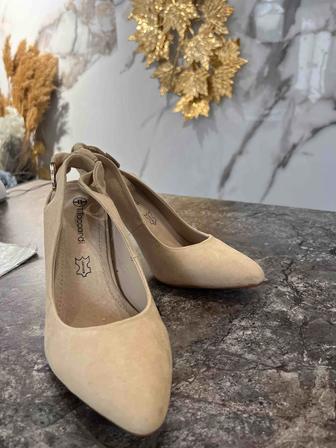 Продам женские туфли, 37р
