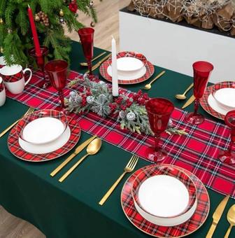 Услуги швеи на дому(сошью,оформлю Новогодние скатерти и салфетки)