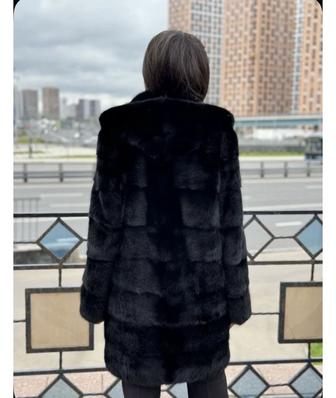 Норковая шуба, черный бриллиант