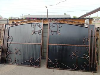Продам ворота 4м.ширина ,высота 2,20м. калитка 0,9мширина на 2м.
