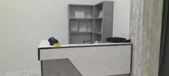 Продам шкафы и ресепшн