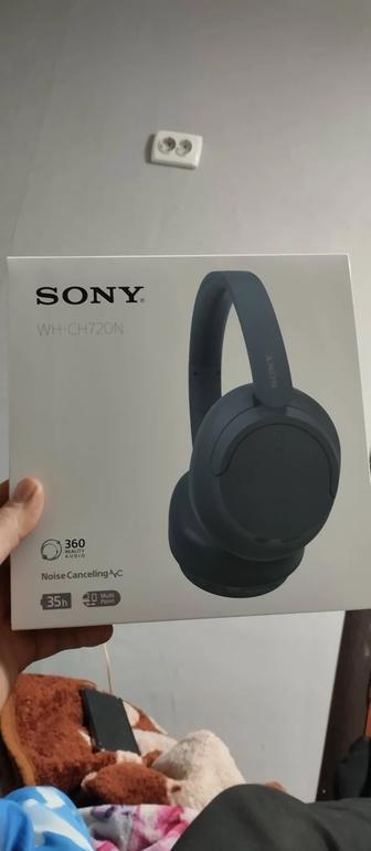 Наушники Sony