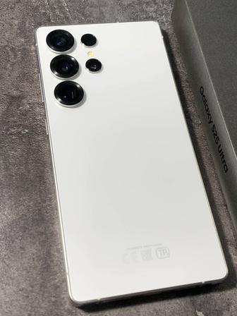 Samsung Galaxy S25 Ultra 256GB
