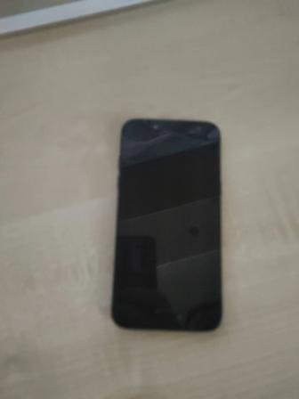 Телефон Samsung