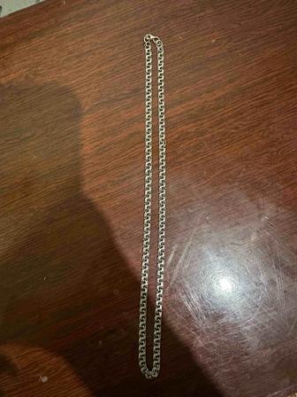 Продам цепочку серебро