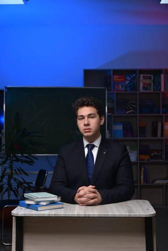 Репетитор по математике.
Подготовка к СОЧ и СОР.
Выполнение дз.