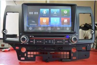 Штатный магнитофон для Mitsubishi Lancer 10 c Gps навигацией Navitel