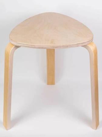 Табурет деревянный