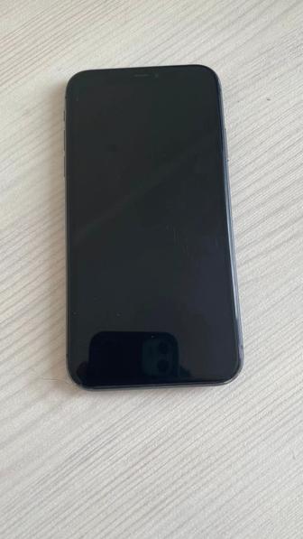 Айфон 11 срочно продам