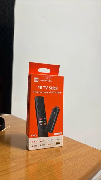 Mi TV Stick ТВ-приставка