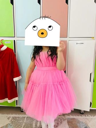 Продам платье розовое 3-5 лет