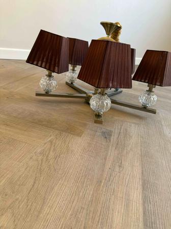 Продается люстра б/у в хорошем состояний