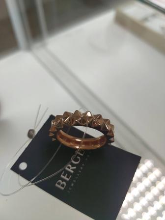 Золотое кольцо 585