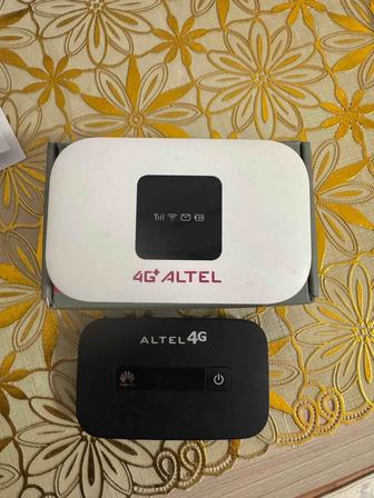 Wi Fi Сатам 2 штук қара және ақ түсты Карманый Wi-Fi жақсы күйде бу жақсы ж