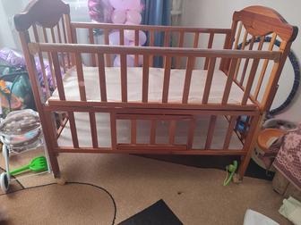 Продам манеж (возраст до 3 лет)