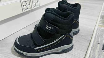 Зимние ботинки