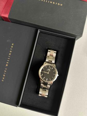 Часы Daniel Wellington