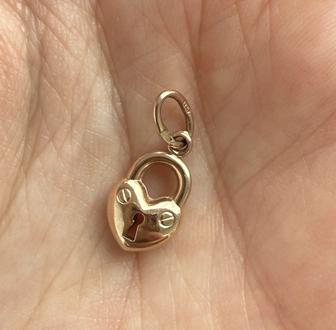 Продам золотой кулон 585 пробы