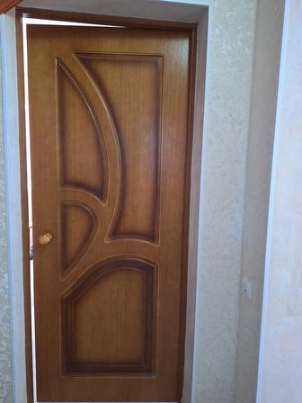Продам 2 двери б/у