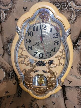 Продам часы