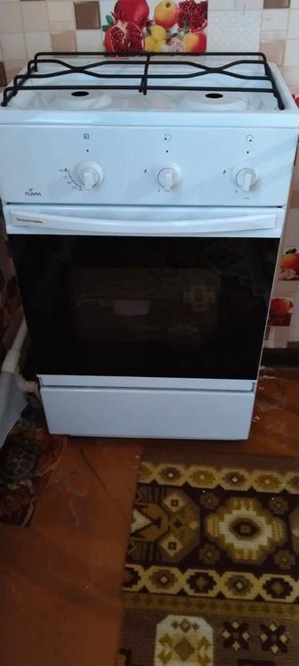 Продам газовую плиту
