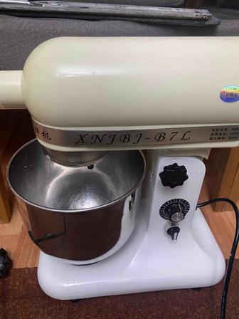 Миксер кулинарный промышленный