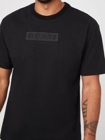 Футболка мужская Guess