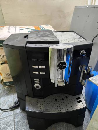 Продам кофеварку
