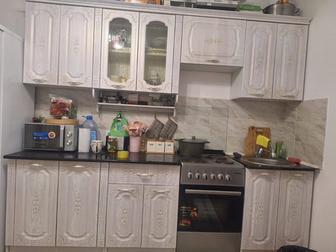 Продам кухонный гарнитур б/у