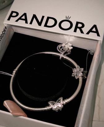 Оригинал Браслет Pandora, 2 шарма