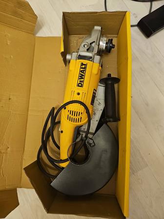 Болгарка большая Dewalt