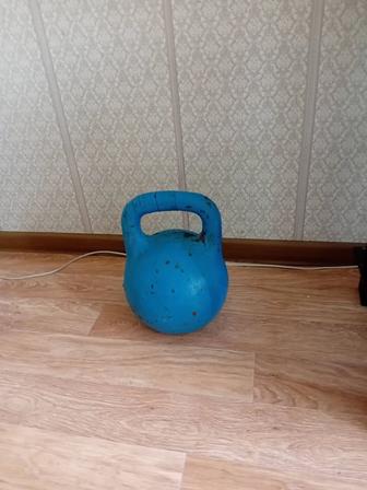 Продам гирю