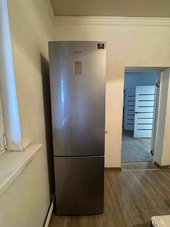 Холодильник Самсунг RB37A5491SA