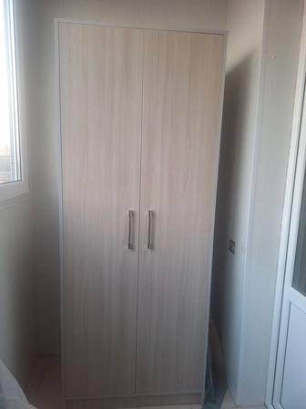 Срочно продается шкаф