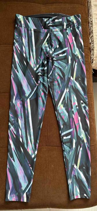 Продам леггинсы срочно