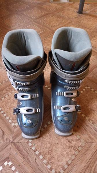 Ботинки лыжные Tecnica производства Италия, размер от 37 до 39 (6.5)